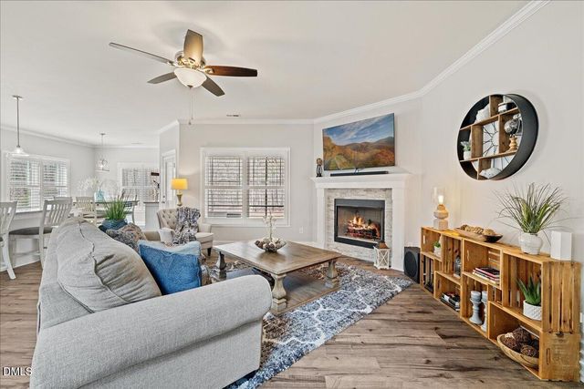 338 Oakhaven Drive, Holly Springs, NC 27540