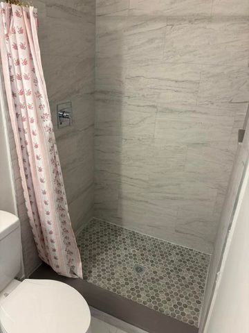 681 SW 14TH Street, Deerfield Beach, FL 33441