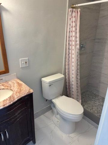 681 SW 14TH Street, Deerfield Beach, FL 33441