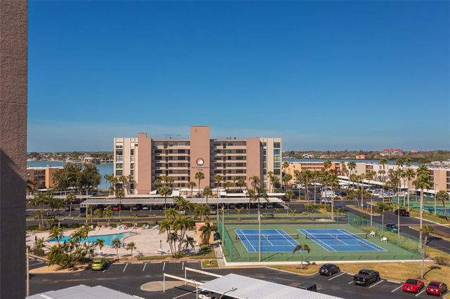 7600 SUN ISLAND DRIVE S 707, South Pasadena, FL 33707