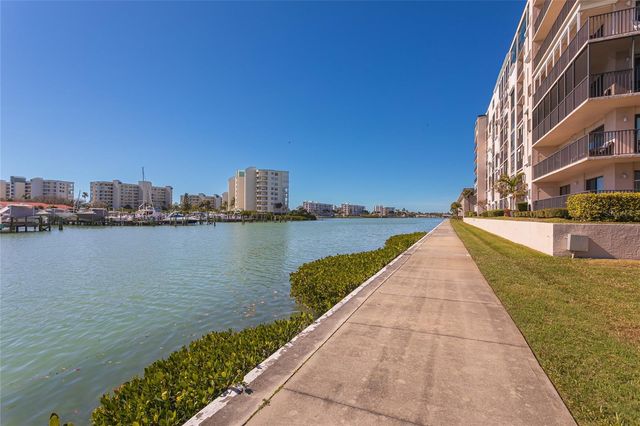 7600 SUN ISLAND DRIVE S 707, South Pasadena, FL 33707