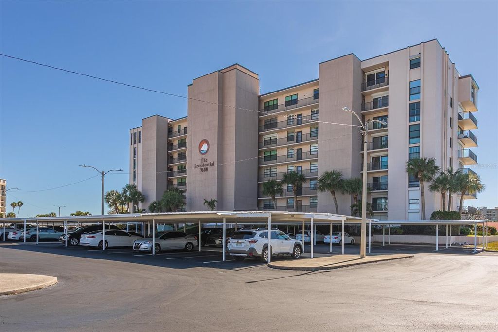 Image 1 of property listing at 7600 SUN ISLAND DRIVE S 707, South Pasadena, FL 33707