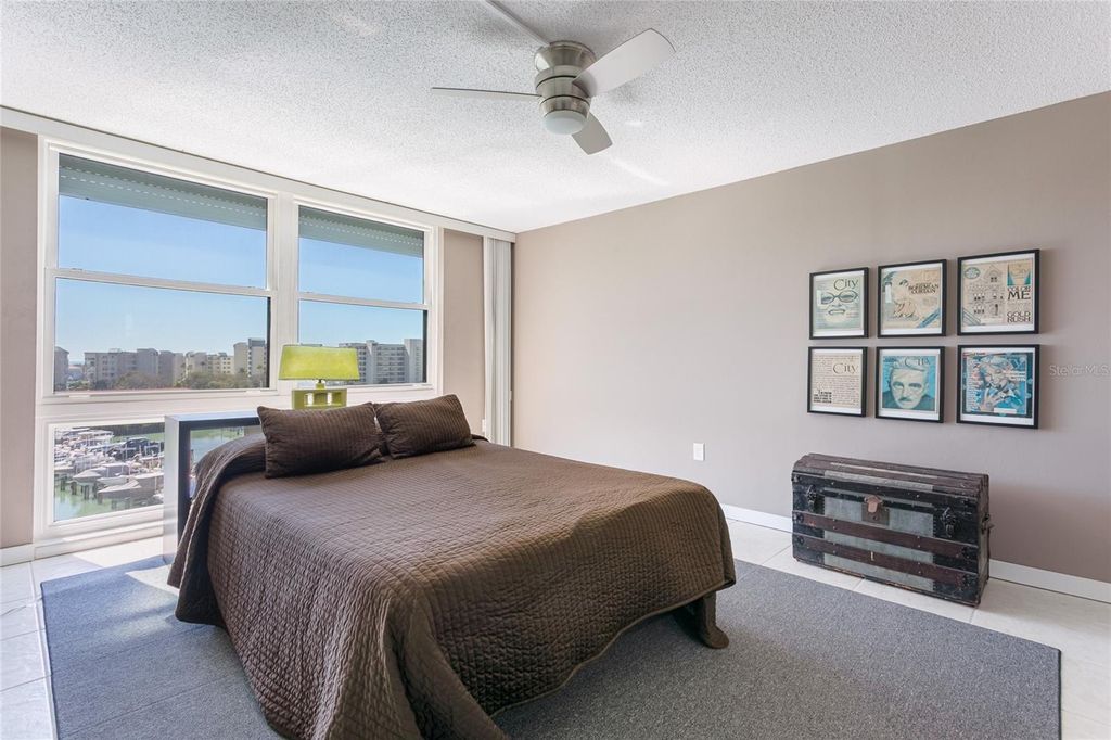 Image 12 of property listing at 7600 SUN ISLAND DRIVE S 707, South Pasadena, FL 33707