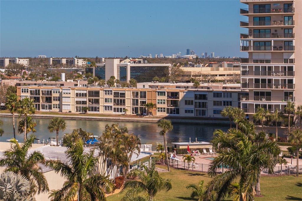 Image 22 of property listing at 7600 SUN ISLAND DRIVE S 707, South Pasadena, FL 33707