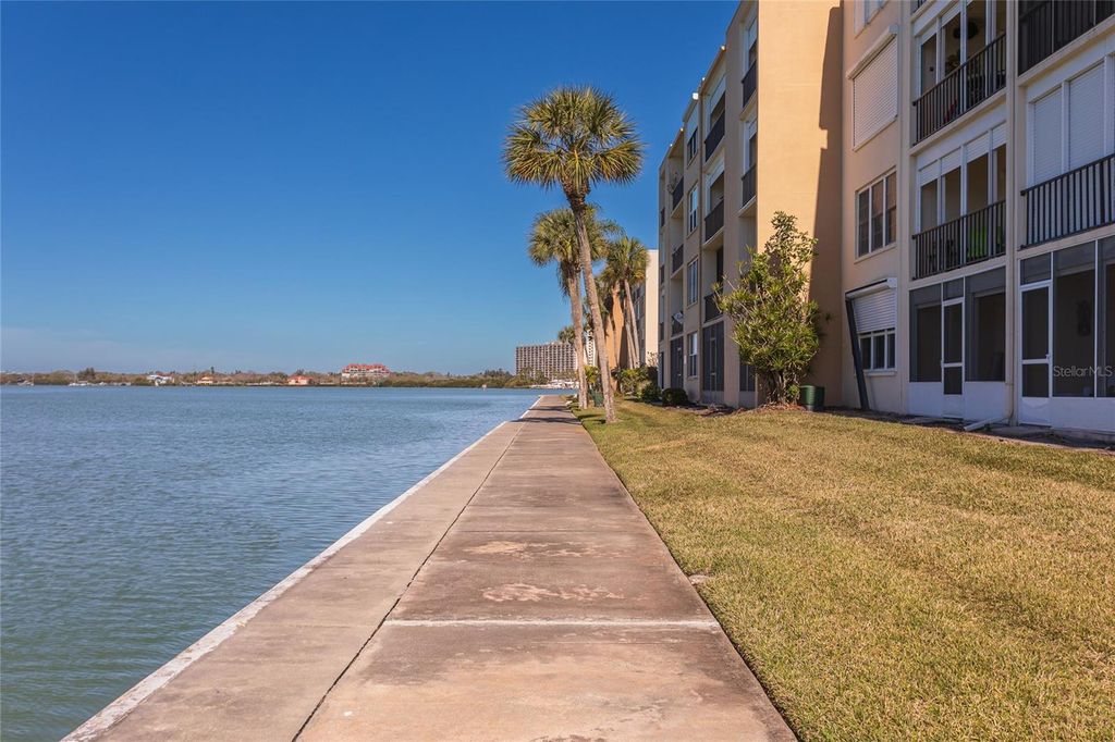 Image 29 of property listing at 7600 SUN ISLAND DRIVE S 707, South Pasadena, FL 33707