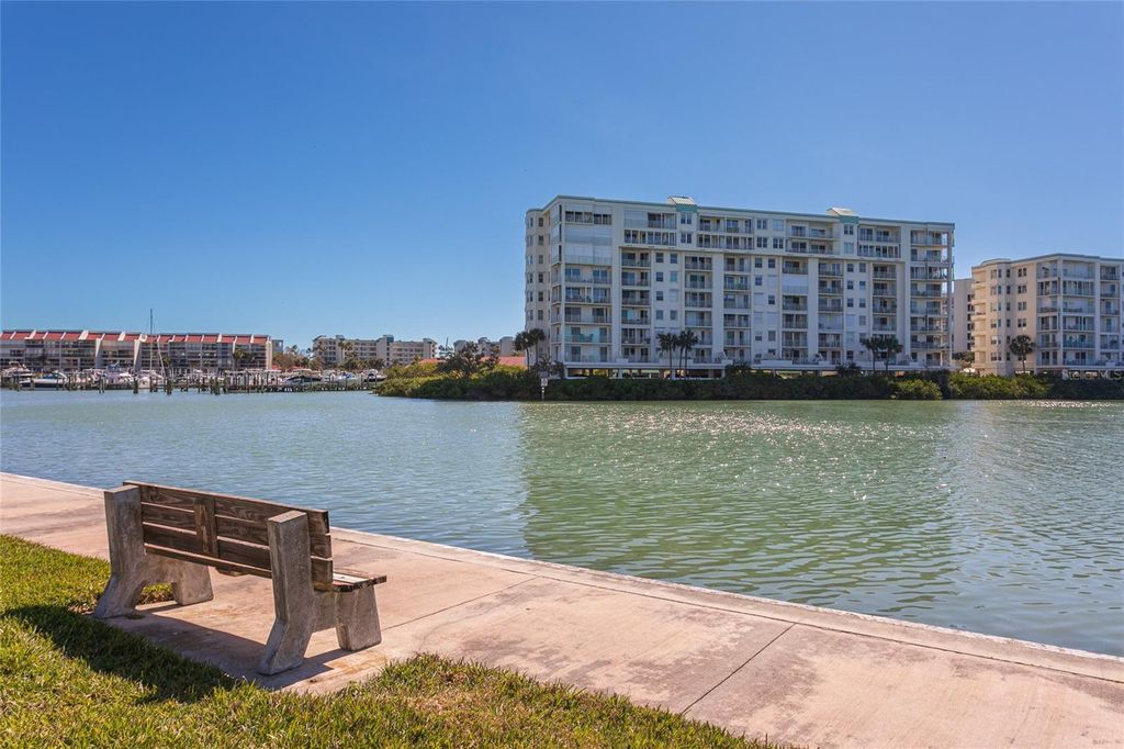 Image 31 of property listing at 7600 SUN ISLAND DRIVE S 707, South Pasadena, FL 33707