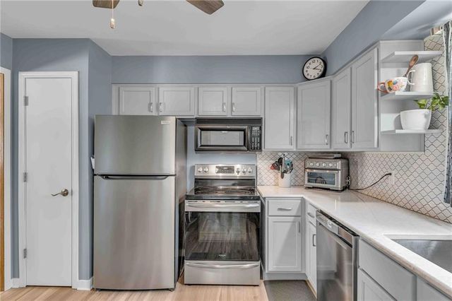 3409 Trail Road, Lawrence, KS 66049