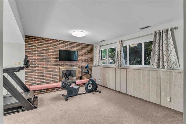 3409 Trail Road, Lawrence, KS 66049