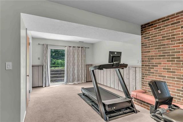3409 Trail Road, Lawrence, KS 66049
