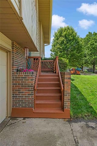 3409 Trail Road, Lawrence, KS 66049