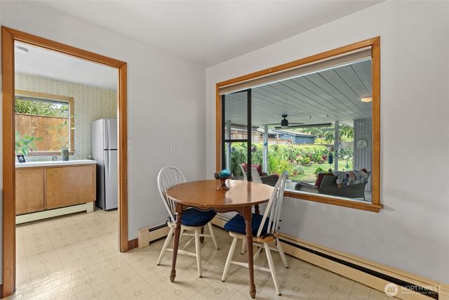921 S 7th Avenue SW, Olympia, WA 98512