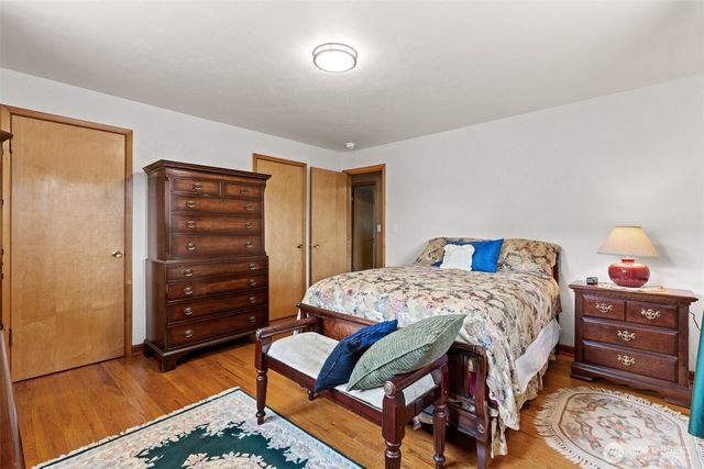921 S 7th Avenue SW, Olympia, WA 98512
