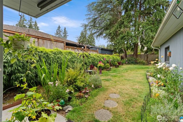 921 S 7th Avenue SW, Olympia, WA 98512