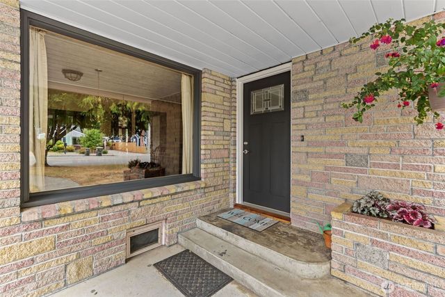 921 S 7th Avenue SW, Olympia, WA 98512
