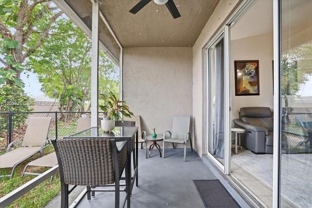 7600 S Aragon Blvd 1, Sunrise, FL 33322