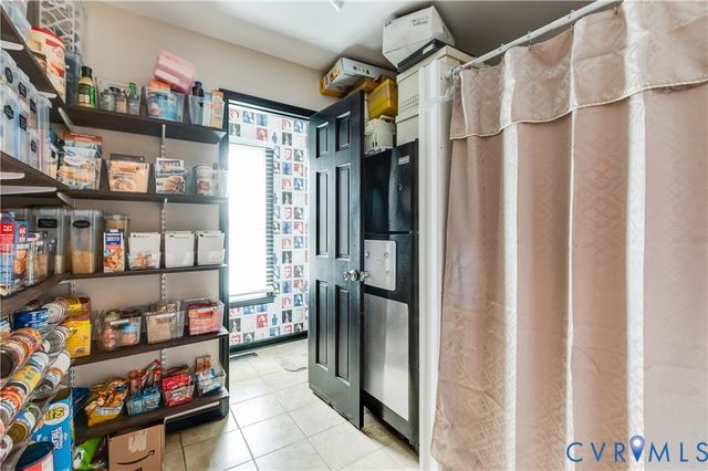 14300 Shale Pl, Chester, VA 23836