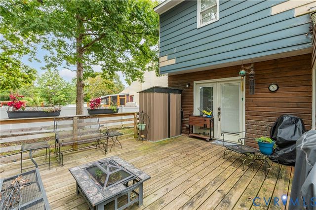 14300 Shale Pl, Chester, VA 23836