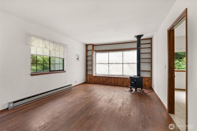 17 McKinney Road, Raymond, WA 98577