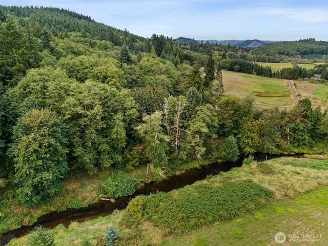 17 McKinney Road, Raymond, WA 98577