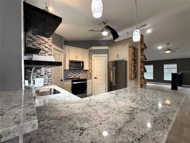 6172 RALEIGH STREET, Spring Hill, FL 34606