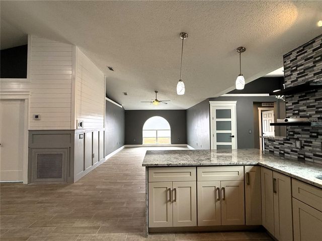 6172 RALEIGH STREET, Spring Hill, FL 34606