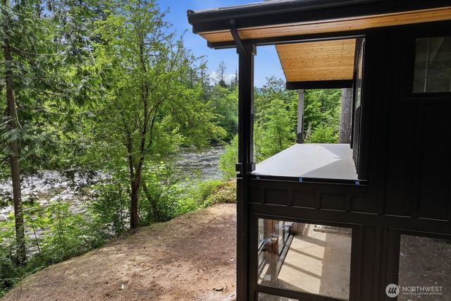 47337 SE 160th Street, North Bend, WA 98045