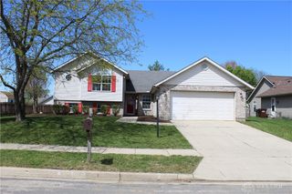 1335 Sentry Lane, Fairborn, OH 45324