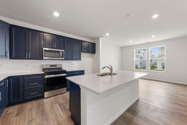 2680 Lawlor Lane, Naperville, IL 60564