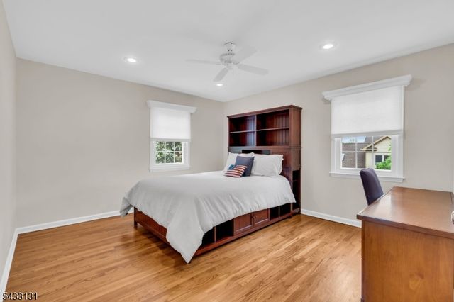 566 Glen Ridge Dr, Bridgewater Twp., NJ 08807