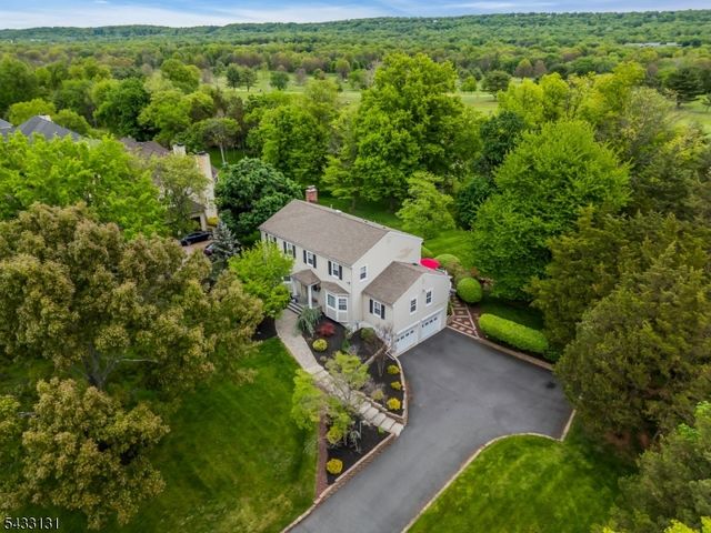 566 Glen Ridge Dr, Bridgewater Twp., NJ 08807