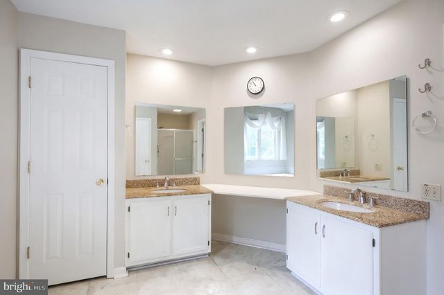 217 MOORE DR, Hanover, PA 17331
