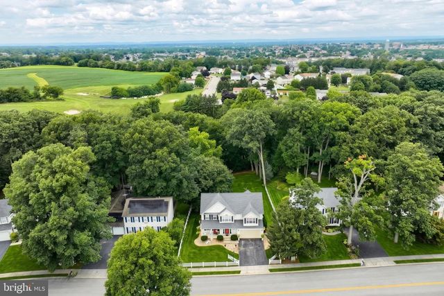 217 MOORE DR, Hanover, PA 17331