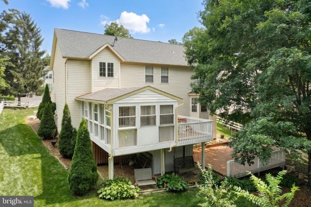 217 MOORE DR, Hanover, PA 17331