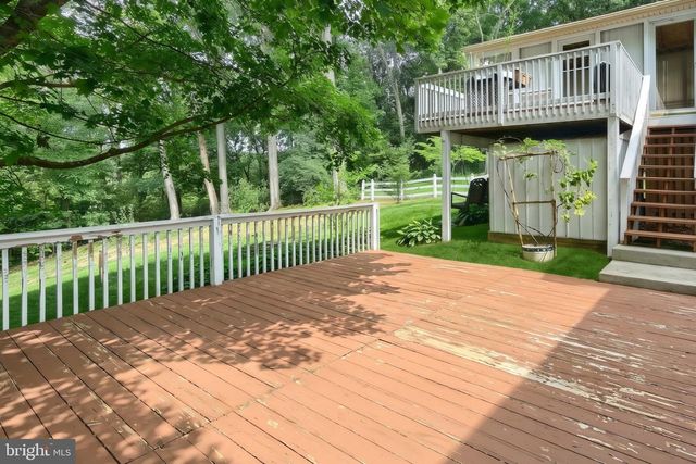 217 MOORE DR, Hanover, PA 17331
