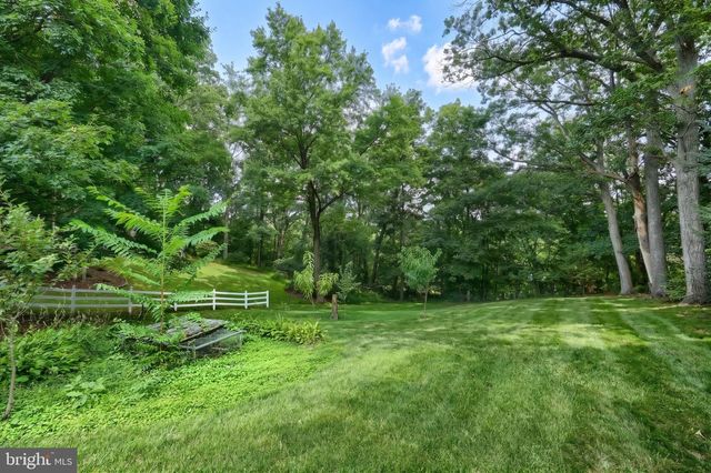 217 MOORE DR, Hanover, PA 17331