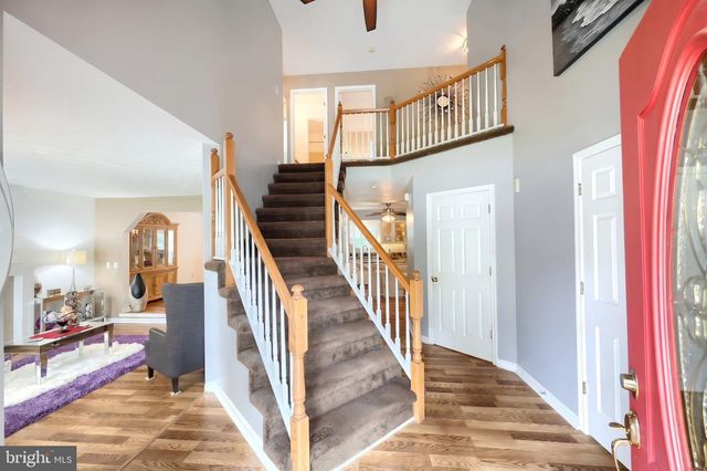 217 MOORE DR, Hanover, PA 17331