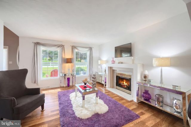 217 MOORE DR, Hanover, PA 17331