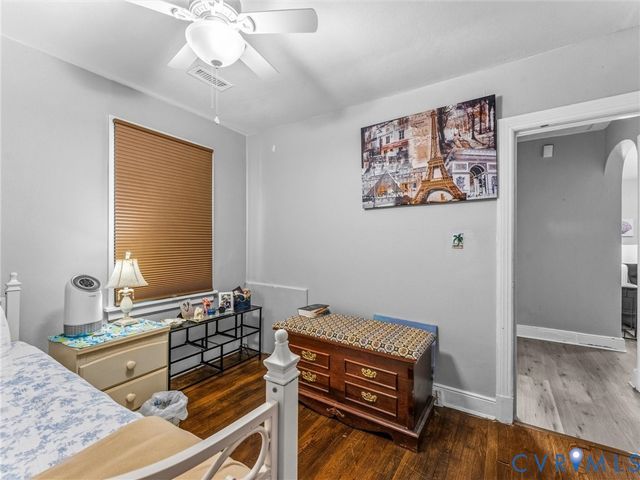 1112 Jett Ave, Colonial Heights, VA 23834