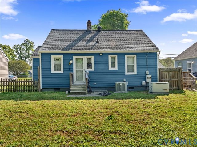 1112 Jett Ave, Colonial Heights, VA 23834