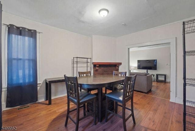 575 Sand Ford Ave, Newark City, NJ 07106