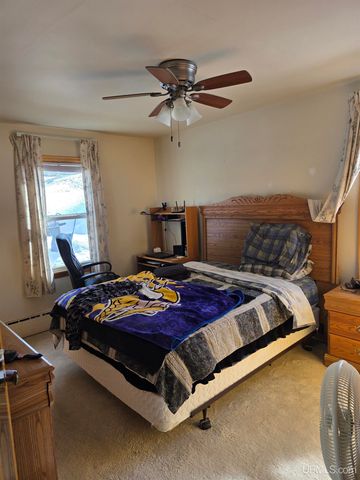 817 W Maple Street, Iron River, MI 49935