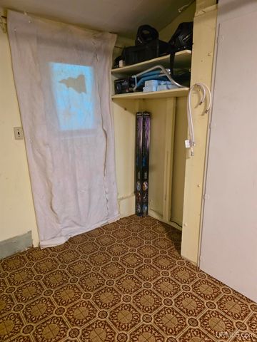 817 W Maple Street, Iron River, MI 49935