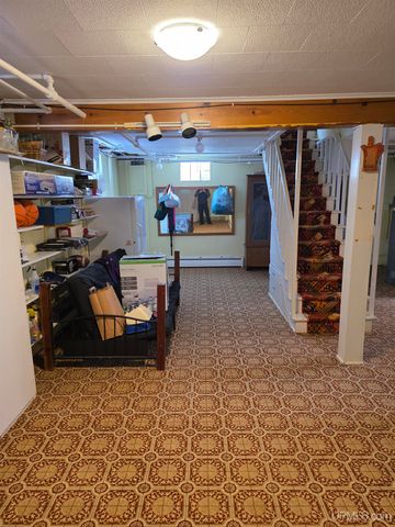 817 W Maple Street, Iron River, MI 49935