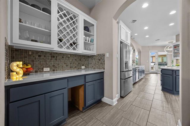402 Raging River RD, Cedar Park, TX 78613