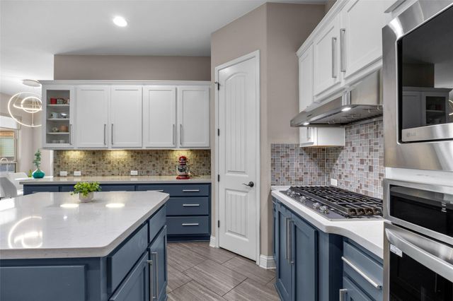402 Raging River RD, Cedar Park, TX 78613