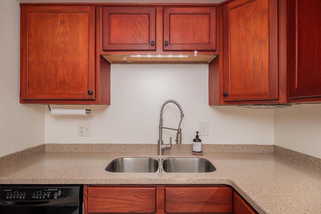 4609 Pershing BOULEVARD, Kenosha, WI 53144