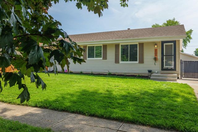 4609 Pershing BOULEVARD, Kenosha, WI 53144