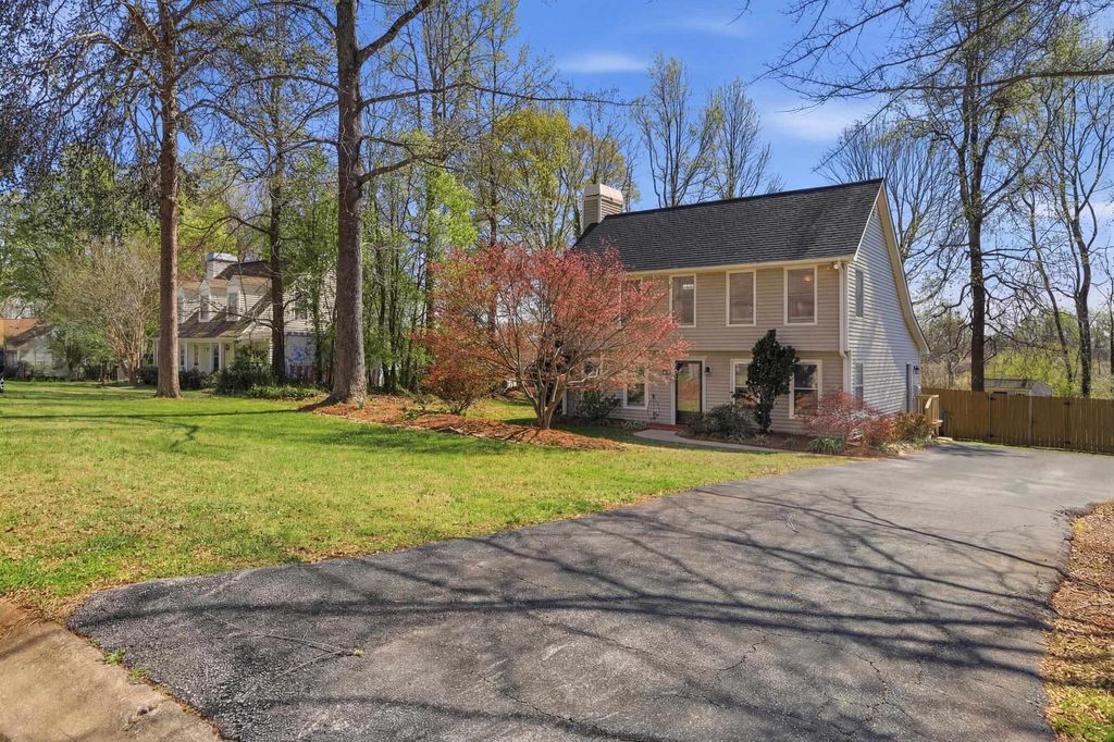 308 Sundance Way, Spartanburg, SC 29302