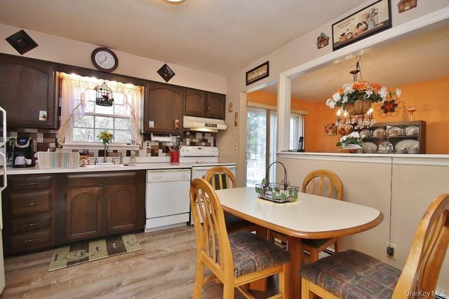 2 Farmstead Lane, Brewster, NY 10509