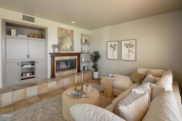 710 W Owen Court, Altadena, CA 91001